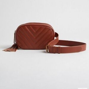 🆕️ 3X COGNAC BROWN QUILTED BELT BAG